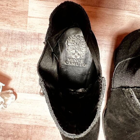 Vince Camuto Womens Black Suede Wedge Heel Ankle Booties Size 7M/37 Buckle - Picture 7 of 13